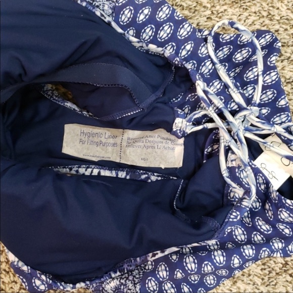 Jessica Simpson one piece - Picture 3 of 4